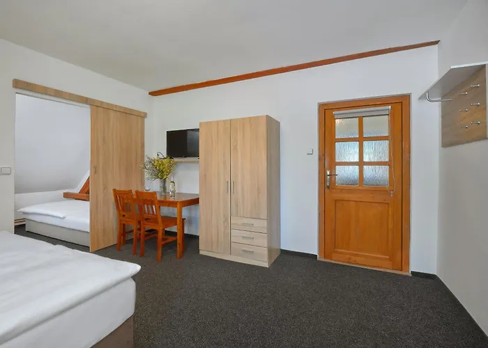 U Rybnika Smrcna Gasthof Nová Bystřice